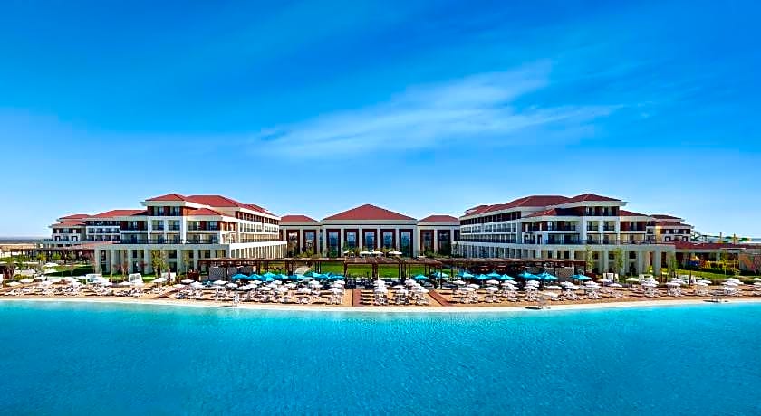 Rixos Water World Aktau