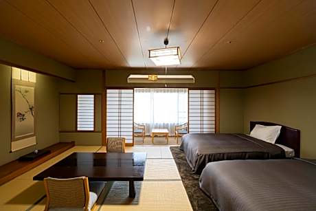 Japanese Style Twin Room with 12 Tatami