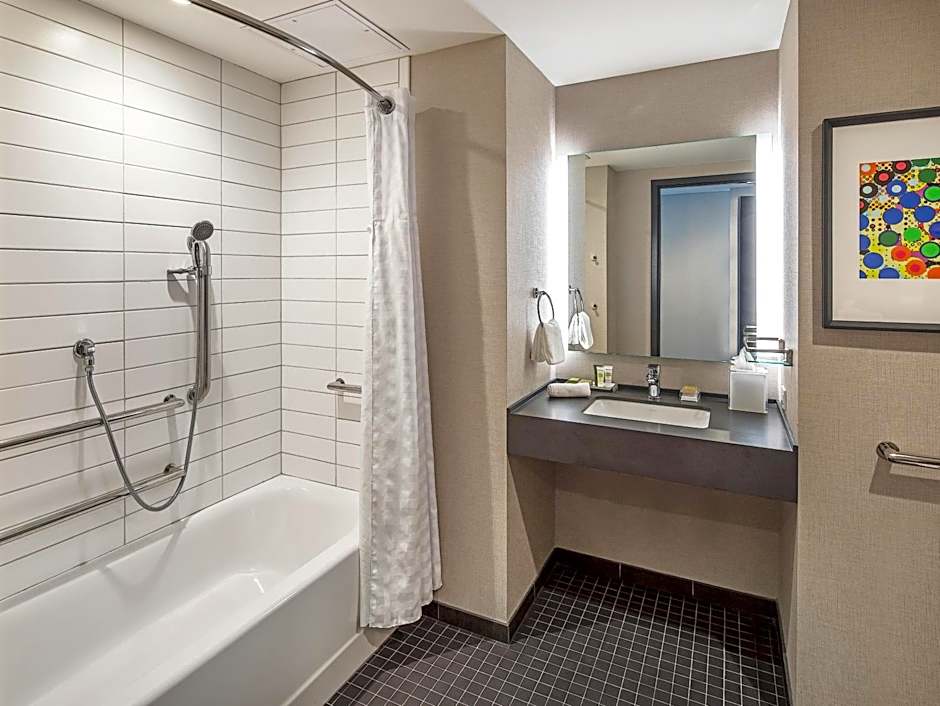 Hilton Des Moines Downtown