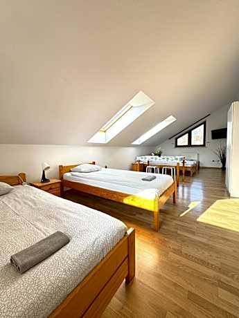 Quadruple Room with Shared Bathroom