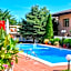 Alekta Hotel - Free Parking