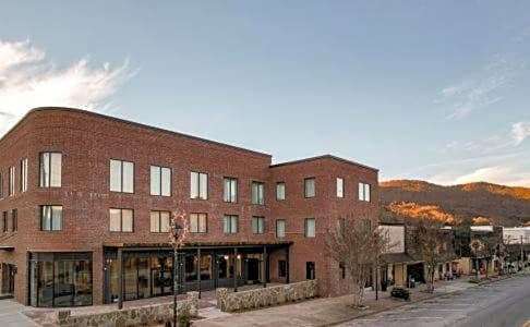 Bridge Creek Inn