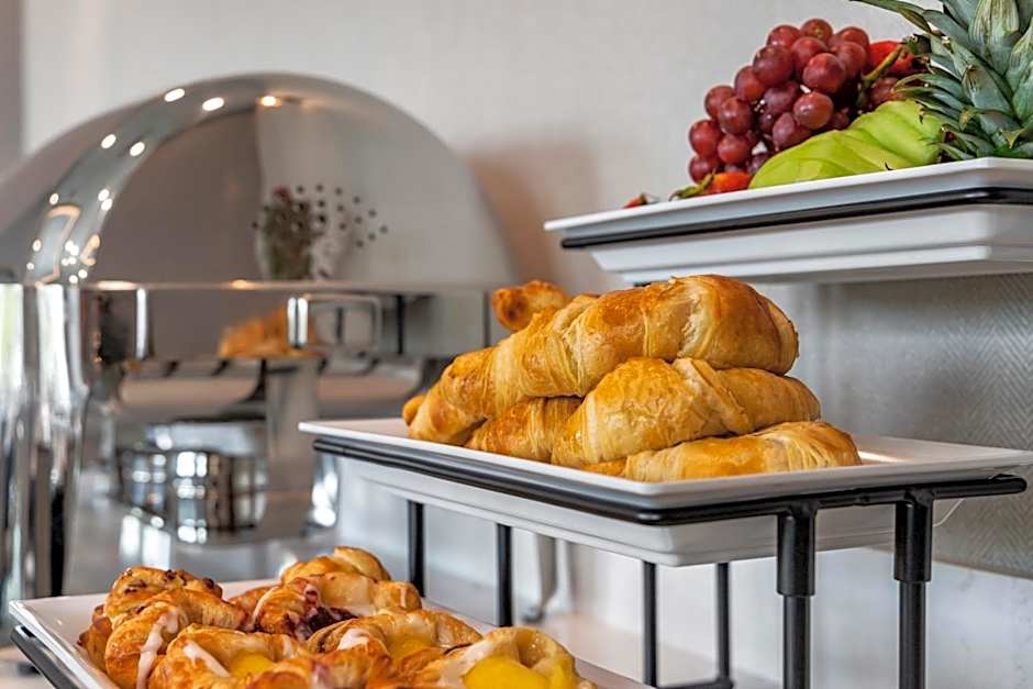 Cambria Hotel Columbia Downtown the Vista