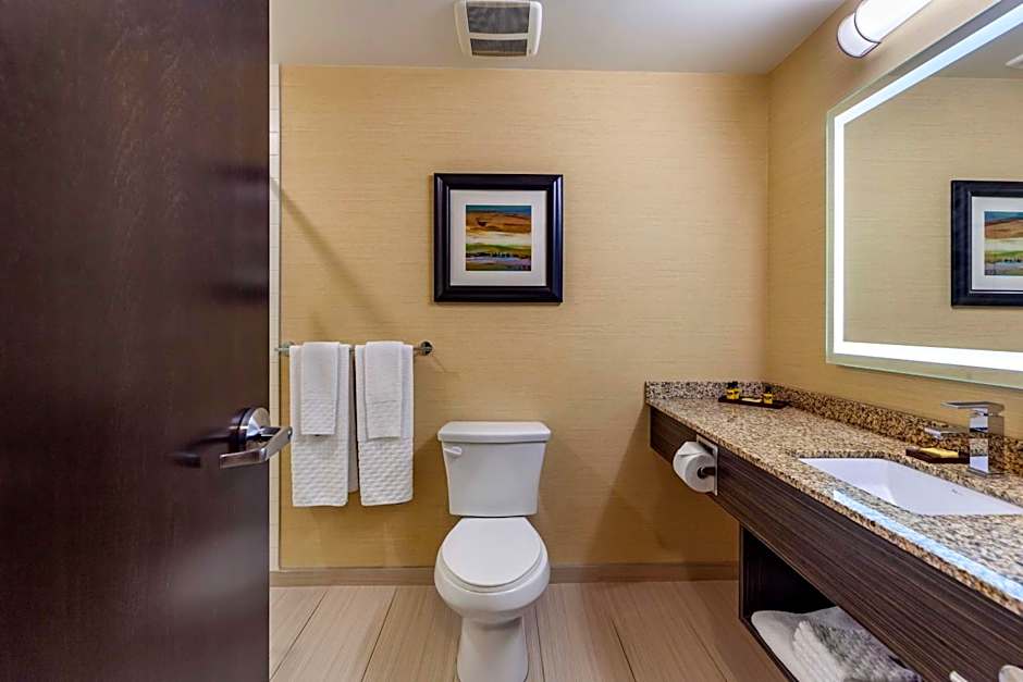 Best Western Plus Drayton Valley All Suites