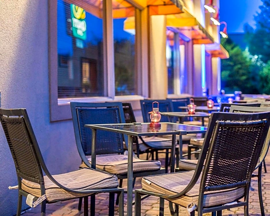 Quality Inn & Conference Center Brattleboro North