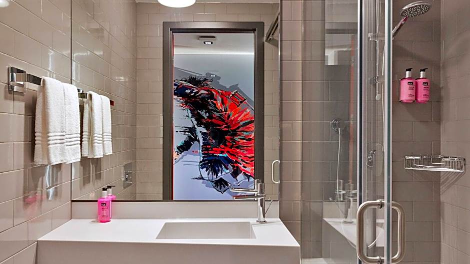 Moxy by Marriott Tbilisi