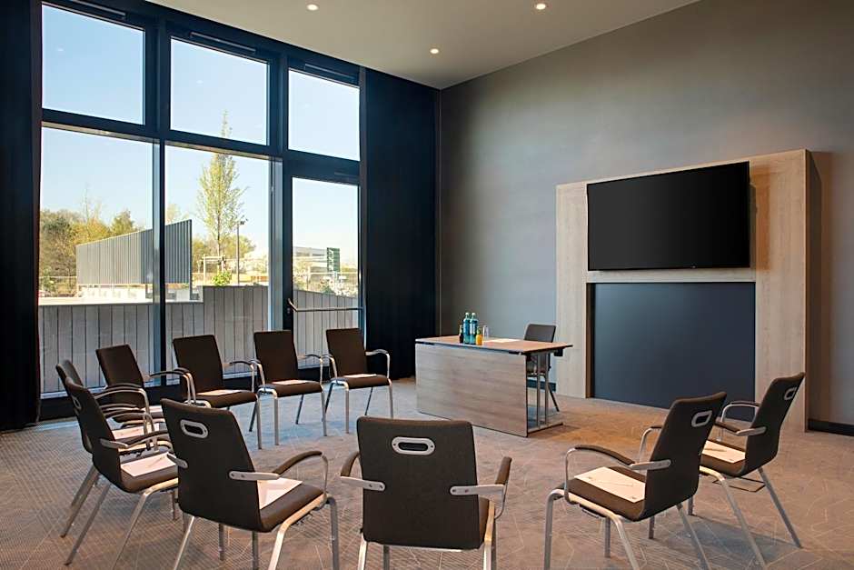 Holiday Inn Frankfurt Airport By IHG