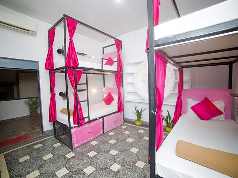 Moustache Hostel Varanasi