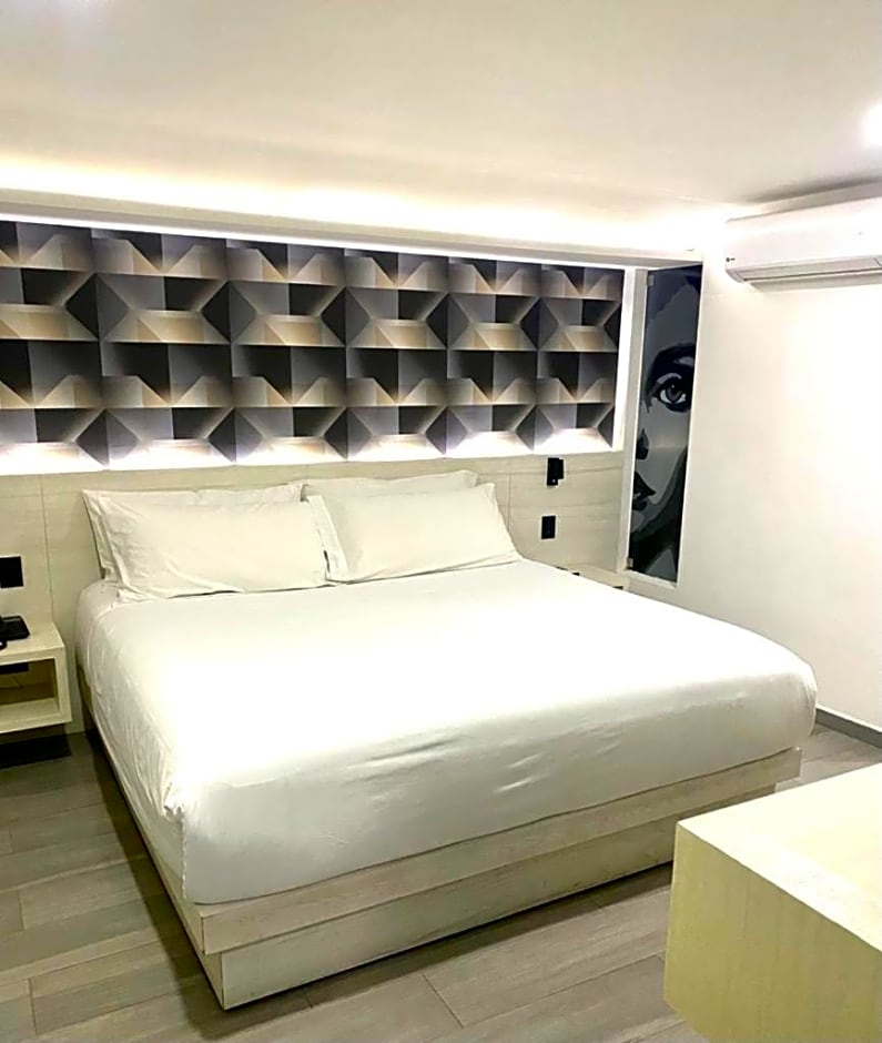The Andy Hotel