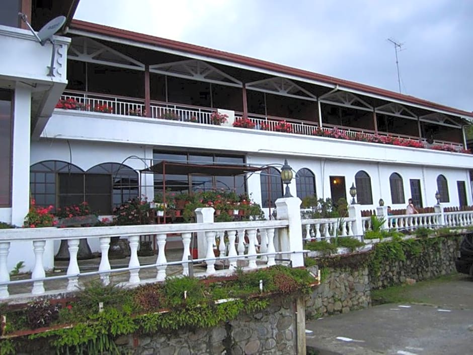 Strawberry Garden Hotel