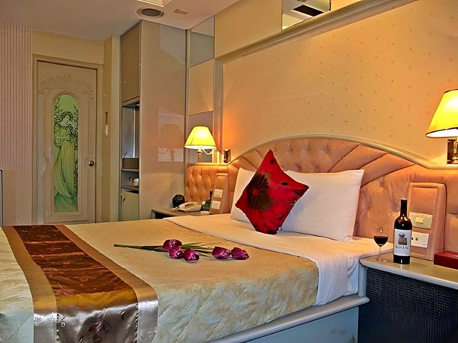 Blue sky Business hotel