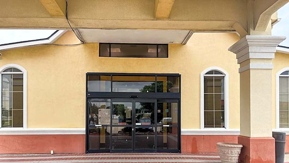 Studio 6 Suites Houston, TX - Spring