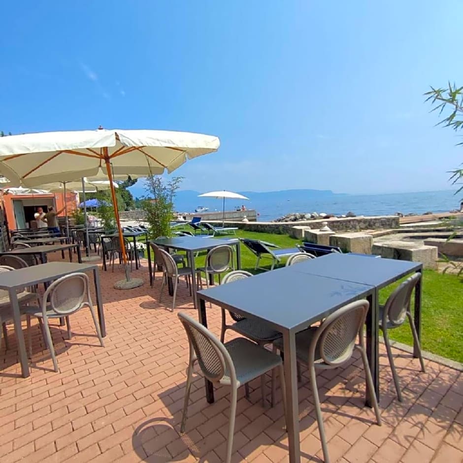 Bike Hotel Touring Gardone Riviera & Beach