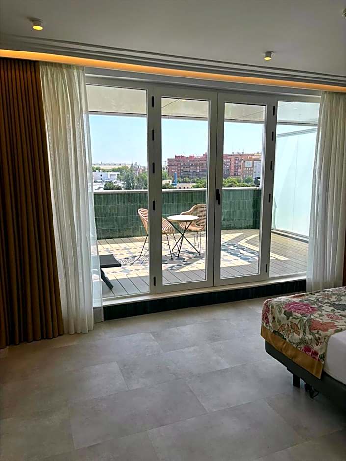 Ribera De Triana Hotel