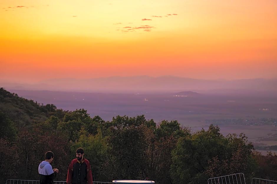 Хотелски комплекс Ямболен