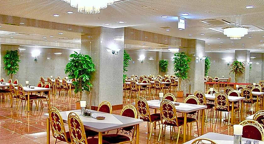 Yonago Universal Hotel