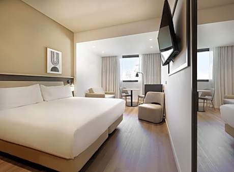 Connected Premium Room