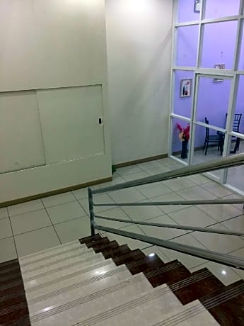 Meaco Royal Hotel - Lipa