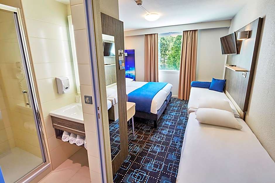 Kyriad Poitiers Jules Verne Site du Futuroscope