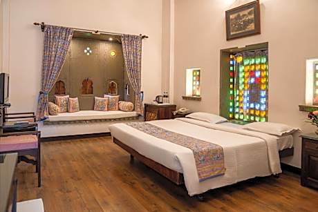 Heritage Deluxe Room -15% off on Lunch and Enjoy 10% off on 2-wheeler rentals