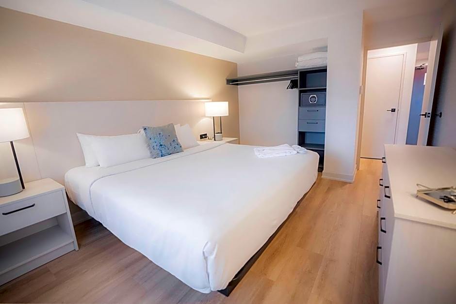 Les Suites Hotel Ottawa