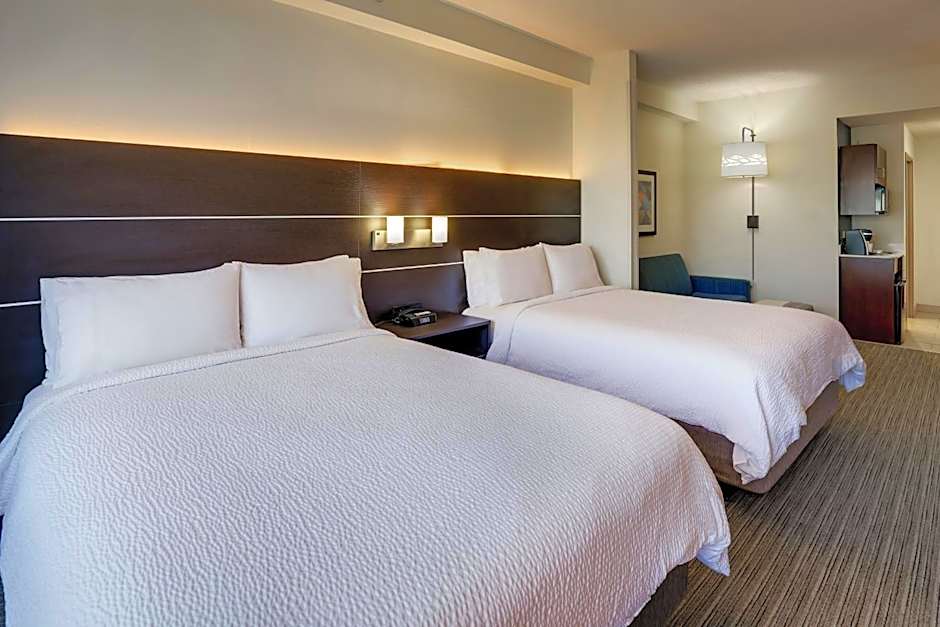 Holiday Inn Express Hotel & Suites- Gadsden By IHG