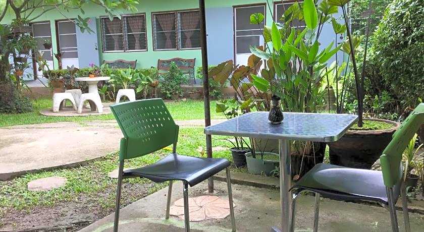 Baan Bua Guest House