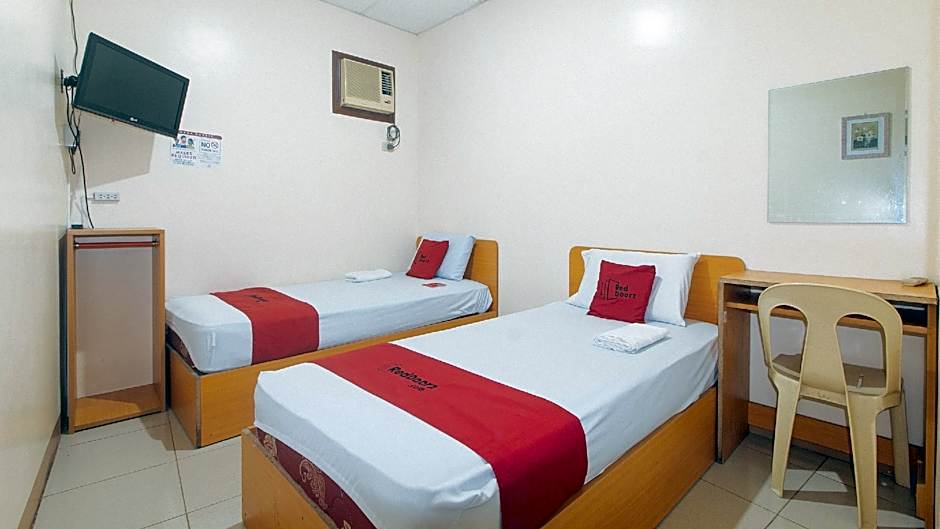 Reddoorz @ Asiana Pension Inn Mandaue City