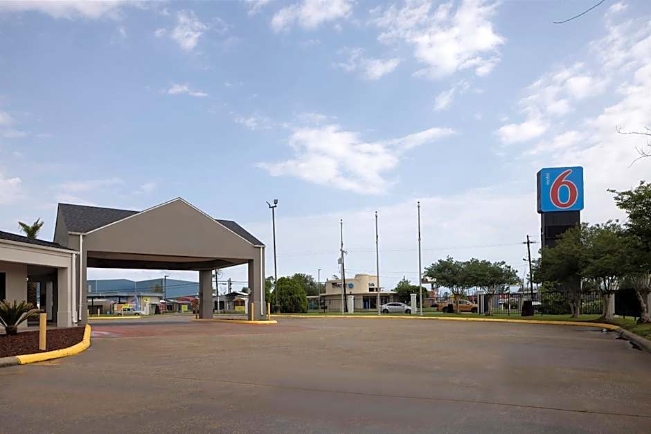 Motel 6 Lake Charles, LA
