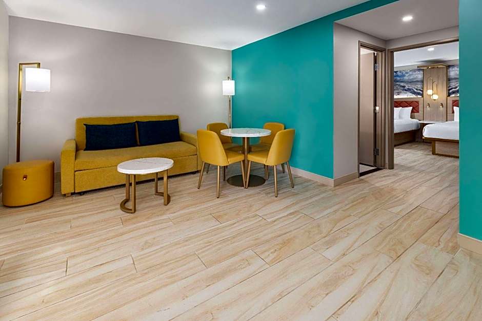 The Vibes Hotel, Trademark Collection by Wyndham