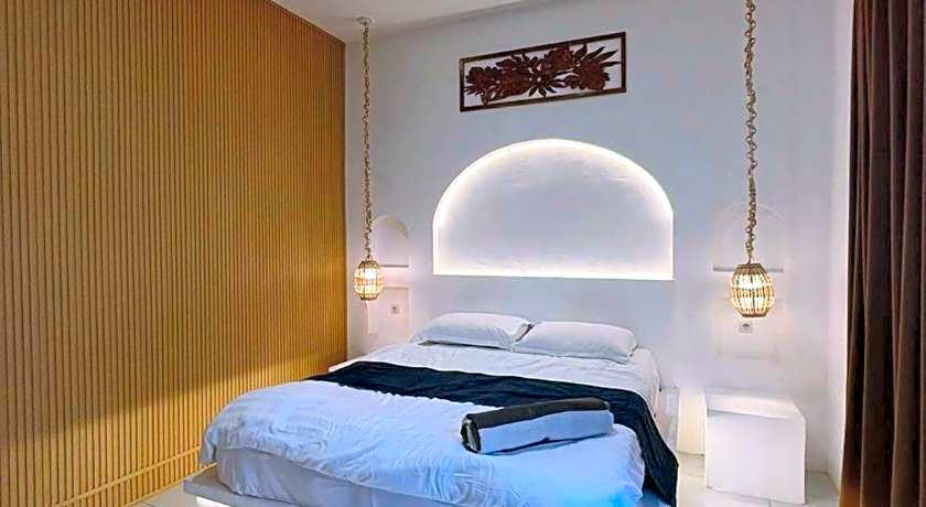 Collection O 93004 Double D Guest House