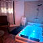 Magnifique Loft 35m2 Jacuzzi RVB NIGHT 1