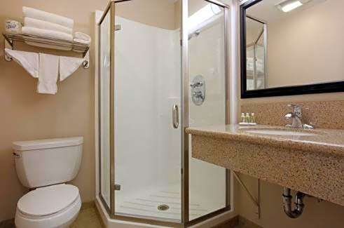 Raincross Hotel Riverside