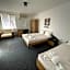 Kavaler Hotel