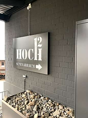 Easy-Living Buholz Hoch 12