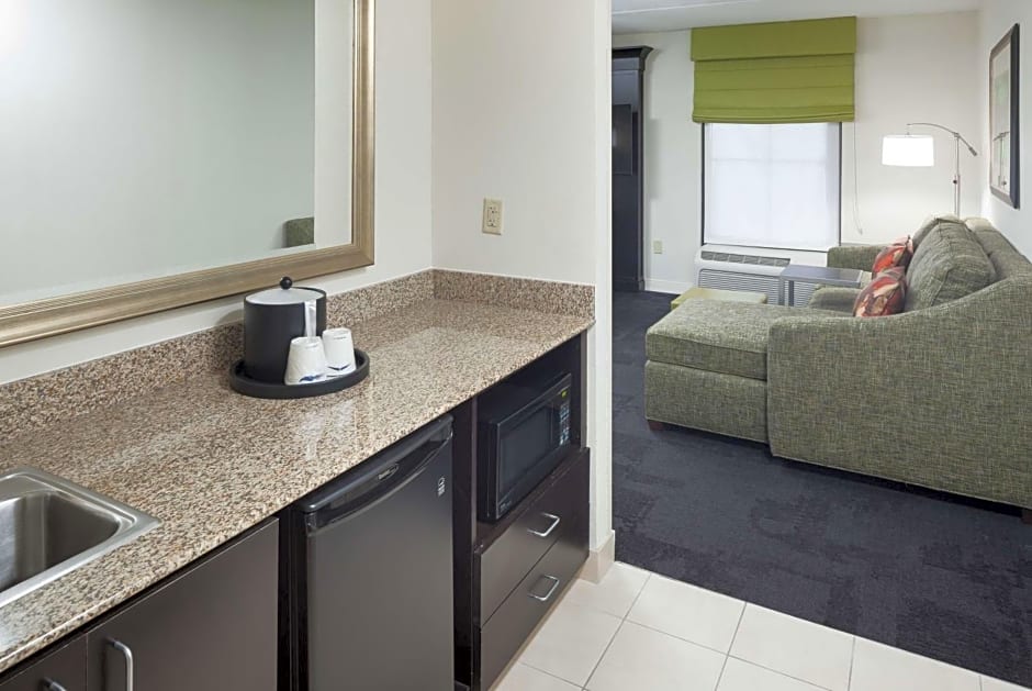 Hampton Inn By Hilton & Suites Gainesville-Downtown