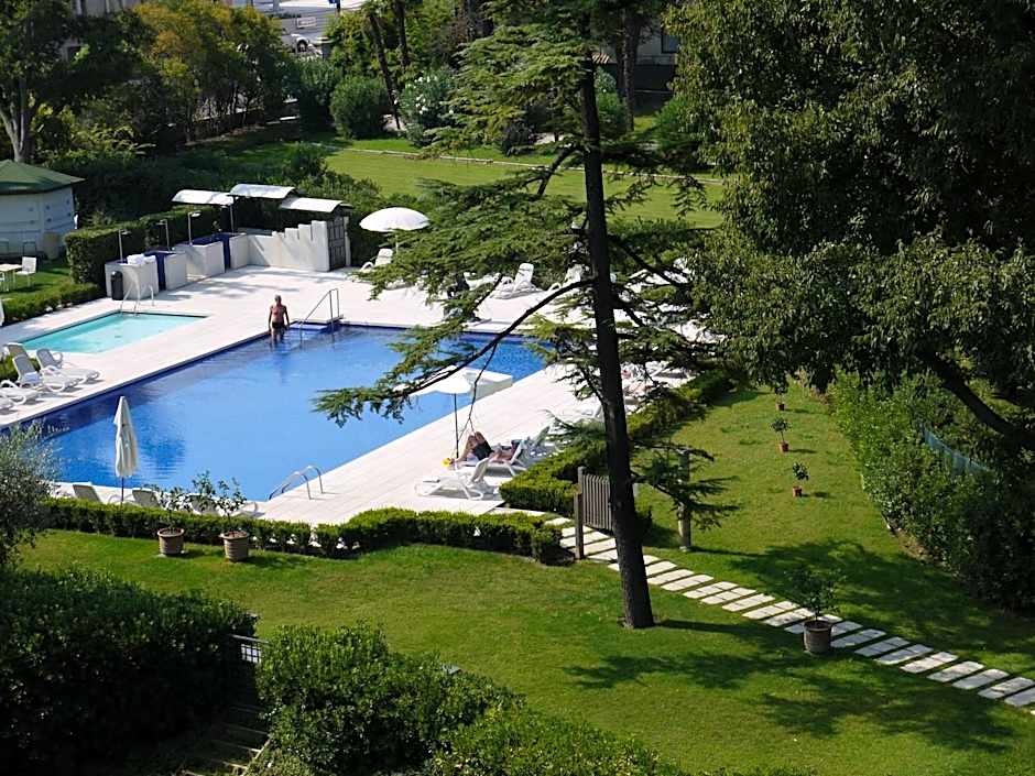 Hotel Acquaviva Del Garda