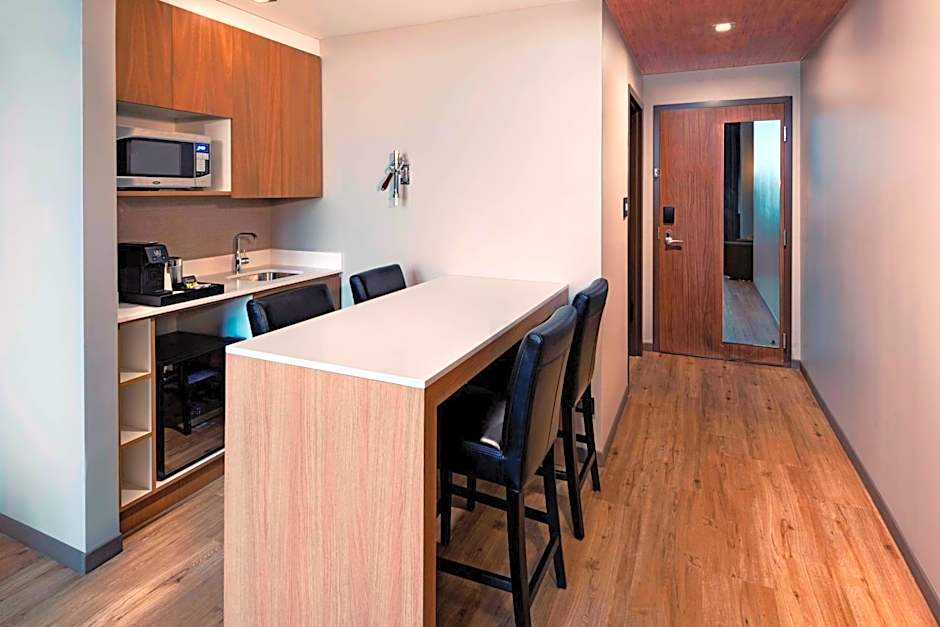 AC Hotel by Marriott San Jose Escazu