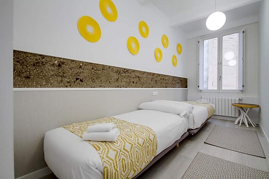 Santiago Center Rooms