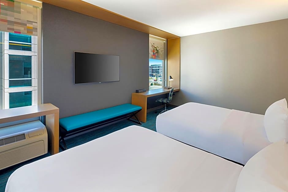 Aloft Milwaukee Downtown