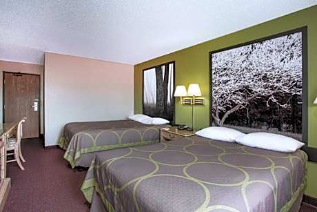 Deluxe Double Room with Two Double Beds - Smoking (Third Floor Only)