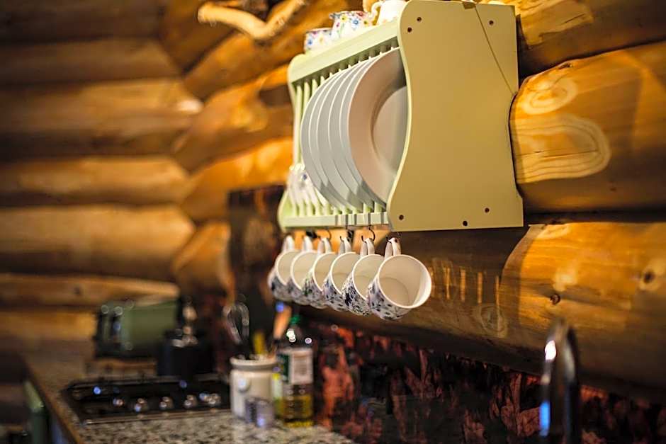 Coed y Marchog Woodland Retreat