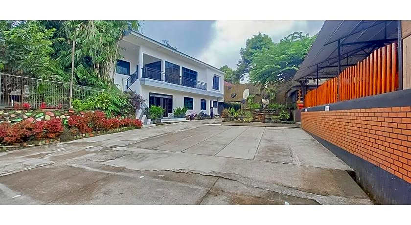 Hotel Sri Indrawati Puncak Mitra RedDoorz