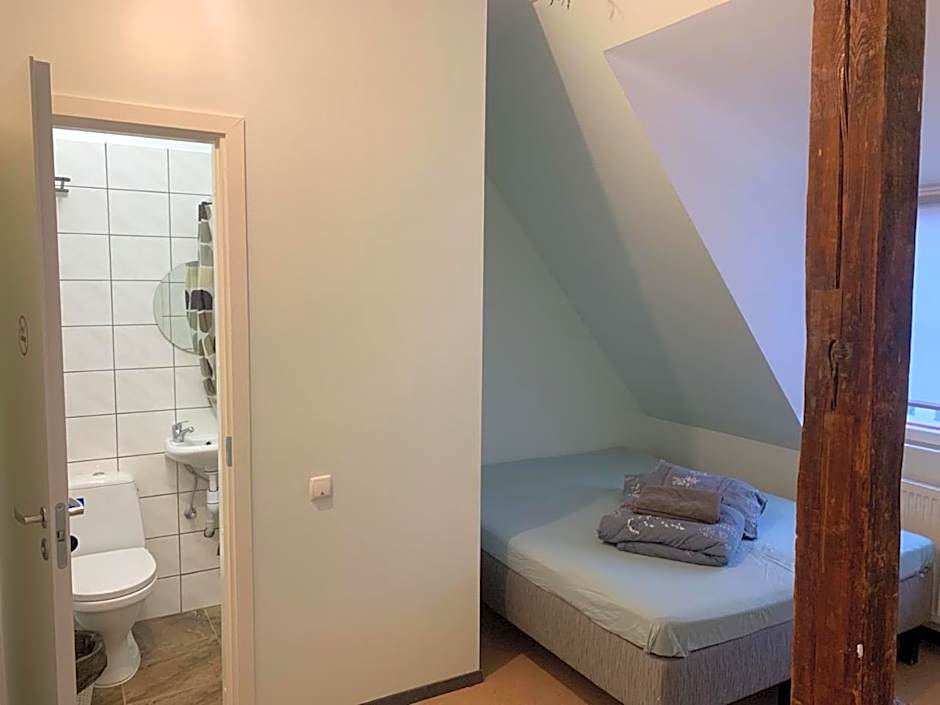 Rotermanni Hostel near harbor 4 floor