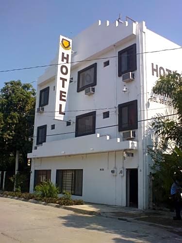 Hotel D´ Carmona