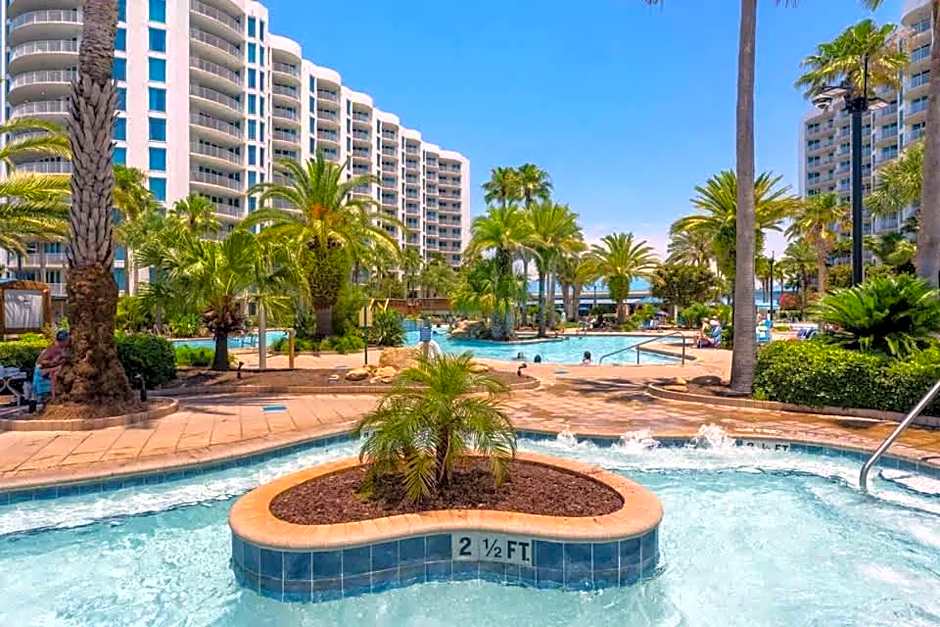 Pink Sunsets at the Palms of Destin Across from Beach, Heated Pool Shuttle & Dining
