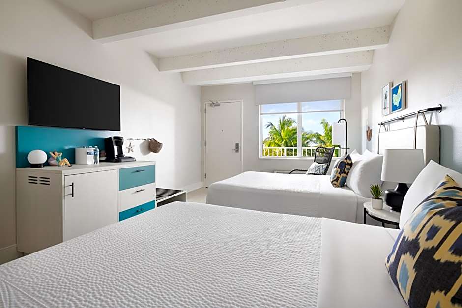 Blue Flamingo Resort Key West