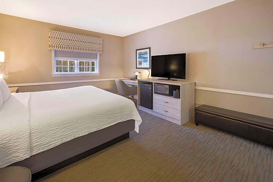 Best Western Sea Island Inn