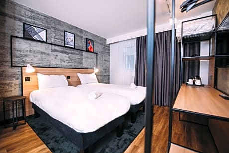 Twin room with 2 beds