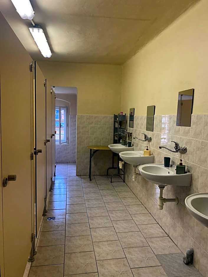 Zámek Hošťálkovy